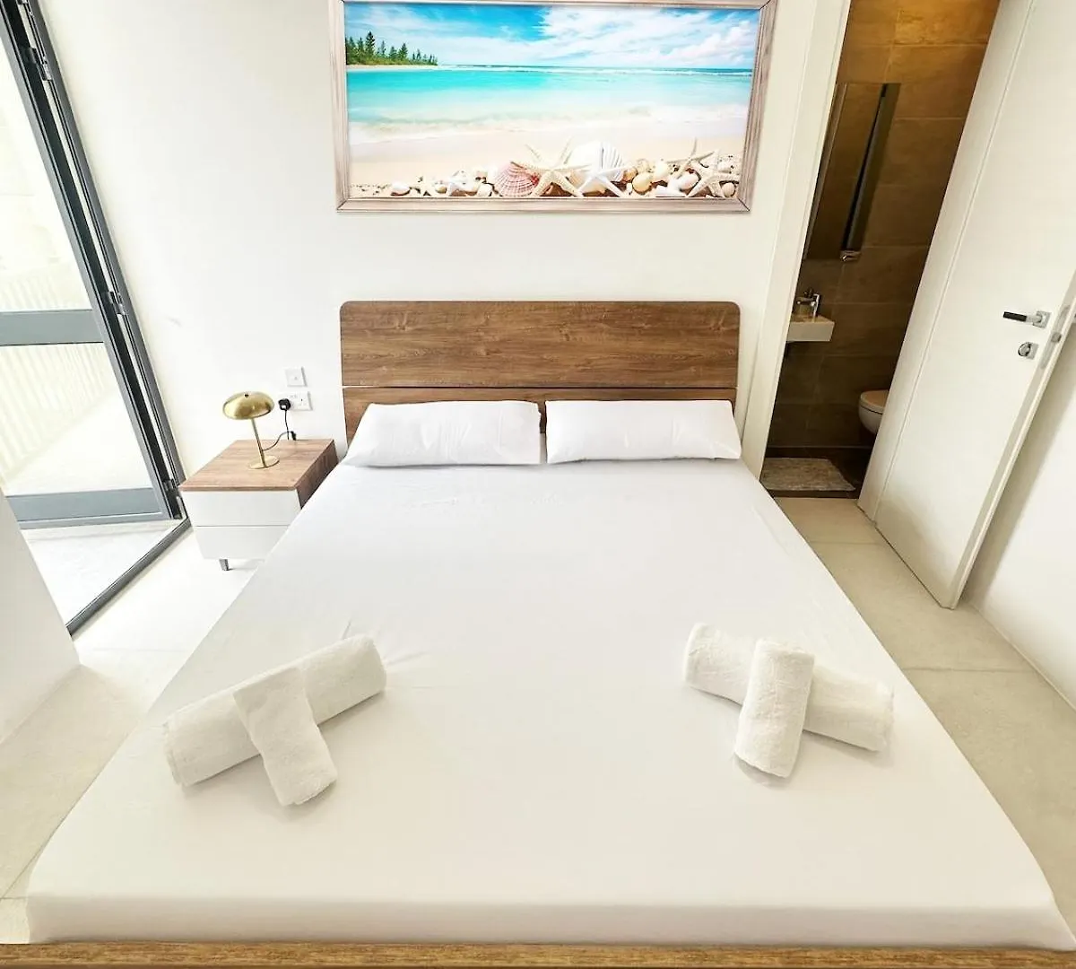 Modern Luxury Flat In Paceville San Julián